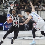 iki-kayipsiz-ekip-karsi-karsiya-besiktas-gain-anadolu-efes-RAaw1Qcd.jpg