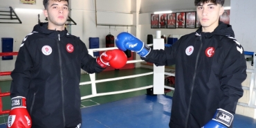 lise-ogrencisi-milli-boksorler-avrupa-sampiyonlugu-icin-yumruk-salliyor-KSBj8xHK.jpg