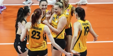 vakifbank-fransa-deplasmaninda-set-vermeden-kazandi-TGuF6ROH.jpg
