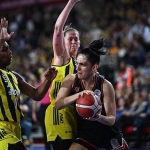 30-kadinlar-cumhurbaskanligi-kupasi-fenerbahce-opetin-fenerbahce-opet-cbk-mersin-maci-sonucu-104-77-EvEja88e.jpg