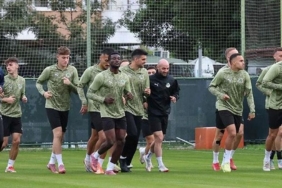 alanyaspor-ikinci-yari-hazirliklarina-basladi-Zz5LYVlg.jpg