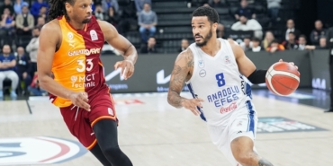 anadolu-efes-ligde-galibiyeti-hatirladi-3ACliwhJ.jpg