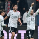 besiktas-dolmabahcede-4-mac-sonra-kazandi-ZQ7BhZ1g.jpg