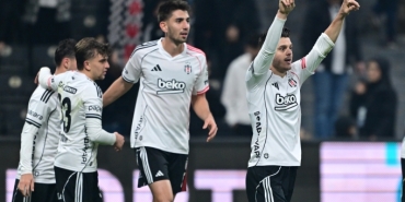 besiktas-dolmabahcede-4-mac-sonra-kazandi-ZQ7BhZ1g.jpg