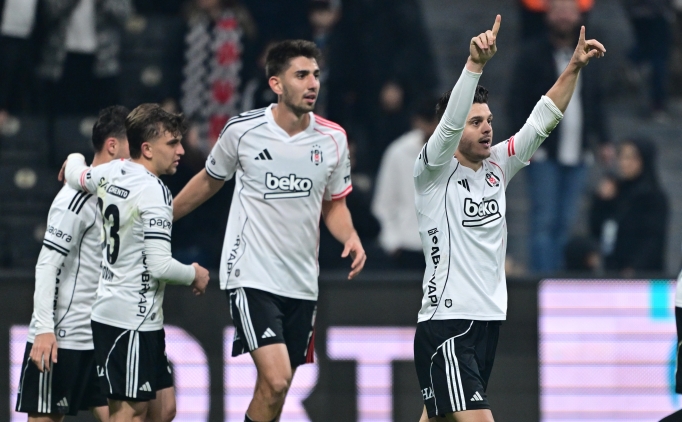 besiktas-dolmabahcede-4-mac-sonra-kazandi-ZQ7BhZ1g.jpg
