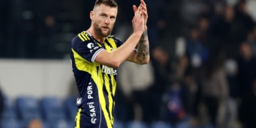 fenerbahceden-skriniar-yaniti-tek-oyuncu-tyBxDRa3.jpg