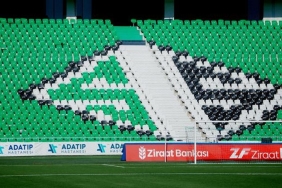 sakaryaspor-baskani-muhammet-kiratlidan-kupadaki-agir-yenilgi-sonrasi-istifa-geldi-wGmP14pO.jpg