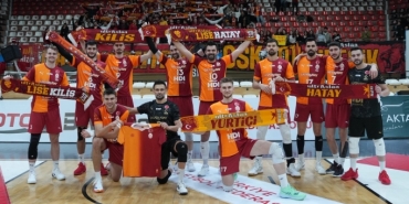 galatasaray-hdi-sigorta-deplasmanda-set-vermeden-kazandi-ecOKRwdw.jpg