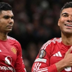 manchester-united-casemiro-ile-sezon-sonu-yollarini-ayiracak-evV6hU6f.jpg