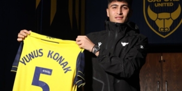 yunus-emre-konak-sezon-sonuna-kadar-oxford-unitedda-zsL5iFmj.jpg